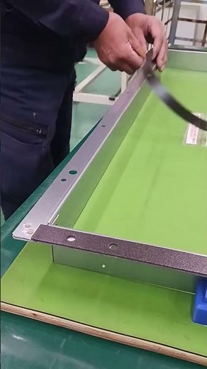 【作業動画】ダクトフランジパッキン貼付け #島田工業株式会社