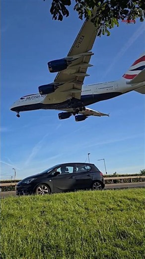 Driving Exactly under an A380! 😳 British Airbus A380 🇬🇧✈️👑. #britishairways #airbusa380 #shorts