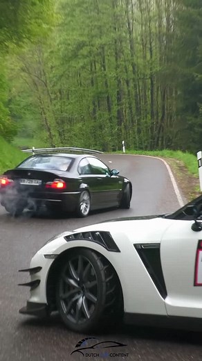 DutchCarContent 🇳🇱🇳🇱 on Instagram: "BMW M3 E46 Epic Drift Fail 🤣! #fails #bmw #m3e46 #drift"