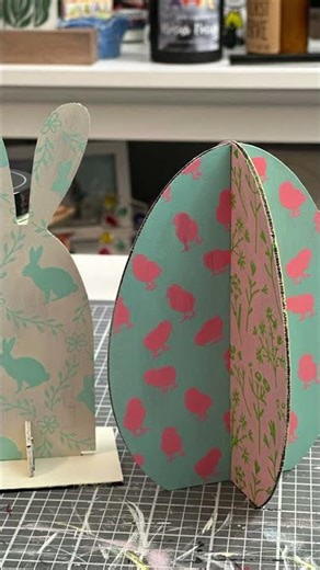 The easiest Easter egg DIY that looks perfect #homedecor #diyhomedecor #crafts