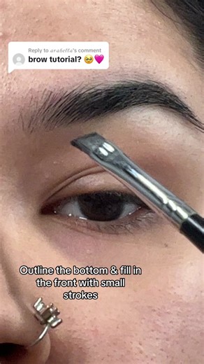 Replying to @𝒶𝓇𝒶𝒷𝑒𝓁𝓁𝒶 This sucked but i tried 🤞🏼