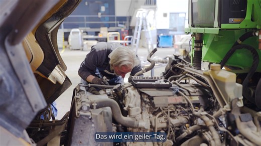 Du bist Karosseriebauer und auf der Suche nach einem einen Job? Dann komm zu uns! Für unser Team im Fahrzeugbau suchen wir ab sofort Karosseriebauer (m/w/d) für unseren Nutzfahrzeugbau. Warum du zu uns kommen solltest? 💶Wir bieten faire Bezahlung. 🕗Haufenweise Überstunden gibt es woanders. ⛱️Bei uns gibt es 30 Tage Urlaub. 🚀Mit vielen verschiedenen Schulungen und Fortbildungen kannst du bei uns immer weiter durchstarten. 🚲Wir haben coole Benefits für dich, zum Beispiel die Möglichkeit, ein J