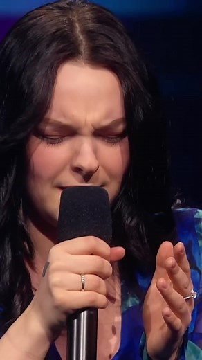 Kira Dalan Eriksen 'Hold Me Closer' Performance on The Voice Norway 2023