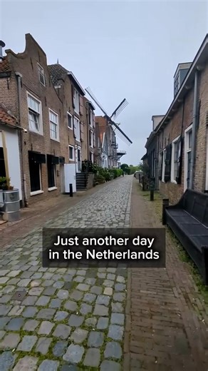 Really love the cobbled streets and gables that you see in the Netherlands. You too? 😌❤️🇳🇱 #thenetherlands #thedutchwayoflife | The Dutch Way Of Life