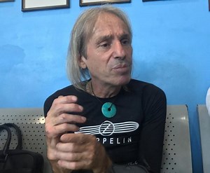 French ‘Spider-Man’ arrested after climbing 700-ft Makati City tower