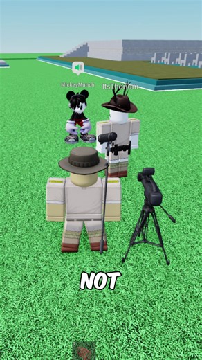 Exciting Roblox Gameplay with Wild Mickey Munch
