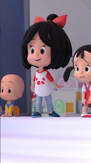 There's snow in the garden! 🥶❄️ #Cuquin #Cartoons #Christmas