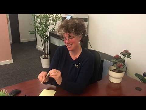 How to hold a pen to reduce hand and wrist pain - digital and regular pens