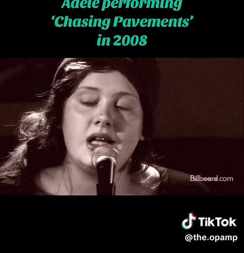 Adele Live Performance of 'Chasing Pavements' in 2008
