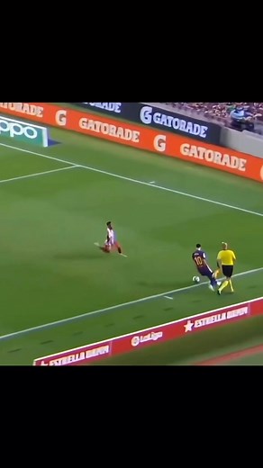 228K views · 5.9K reactions | Creative skills in football history  #stevethered | Steve the Red | Facebook