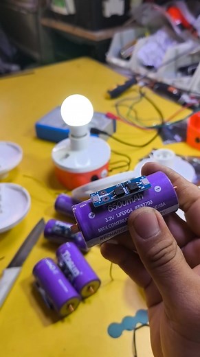 Paano Gumawa Ng portable LED bulb 💡 Gusto mobang matuto? Panoorin mo ito | Jeffrey Repair Man Vlog