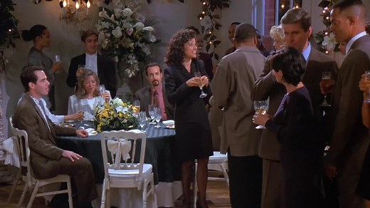 Elaine Benes dancing with everyone #seinfeld #elainebenes #dancing #dance #makeba #edit #baddancer #danceedit #😂😂😂 #funny