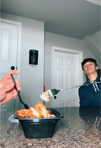 Engaging and Funny Storytelling by Tyler Vitelli