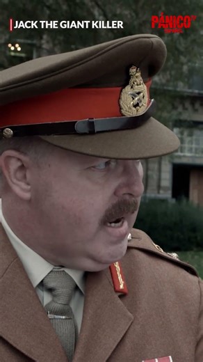 No Ataquen… Esperen Al Anochecer. JACK THE GIANT KILLER #peliculas #acción