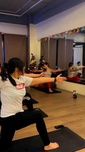 Yoga session with Coach Elen here at ATL FITNESS tonight! 🧘‍♀️✨ Relax, stretch, and recharge. See you on the mat! 💪#YogaWithCoachElen #ATLFitness #WellnessJourney #MindAndBodyBalance 🕉️ | Xtreme Fitness Dasmariñas Branch