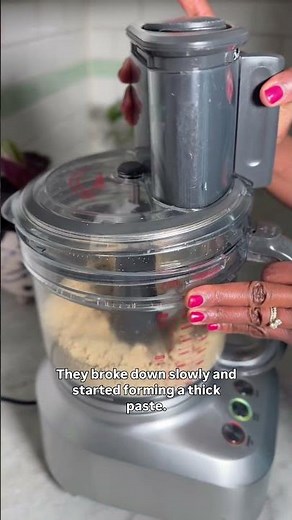 How to Make Homemade Tahini (Simple & Creamy)
