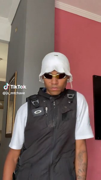 Os vídeos de js_ofc🏅 (@js_mtchave) com som original - spotify.daspuras