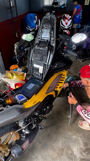 3.1K views · 21 reactions | STOCK ECU REMAP , ECU TUNING , CVT CHECK CLEAN AND REPLACE, ENGINE BUILDS , BASIC MAINTAINANCE  9/16/2025 | Sierra Speed Tech | Facebook