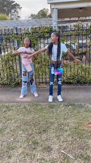 45. New DC: Say the word on beat challenge Dance TikTok Remix | Uno Dos Tres One two three Go❗️￼