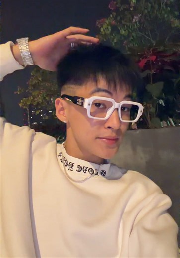 Video của An Thuyên ✮ (@lg_anthuyen07_) với bản nhạc nhạc nền - Andree Right Hand