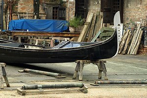 A Brief History of the Venetian Gondola