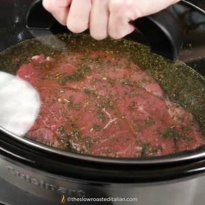 4.3K views · 133 reactions | Make this Italian beef for tender roast beef in a crock pot, then make sandwiches! YUM! RECIPE: https://www.theslowroasteditalian.com/2014/07/slow-cooker-italian-beef-sandwiches-recipes.html <3 | The Slow Roasted Italian | Facebook