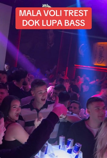 Zatvaranje kluba sa stilom‼️ #djarchitect #djarchitectmusic #sarajevo #bosna #club #nightlife #fyp #bubacorelli #jalabrat #bass@BubaCorelli @Jala Brat @Cinemas Sloga Sarajevo