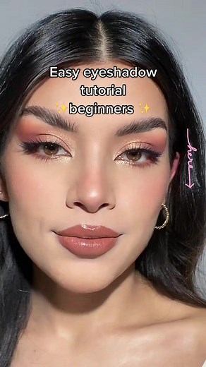 Easy 3-Color Eyeshadow Tutorial for Beginners