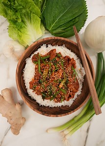 Spicy Pork Bulgogi (Dwaeji bulgogi) - Quick   Easy (VIDEO) - CJ Eats Recipes