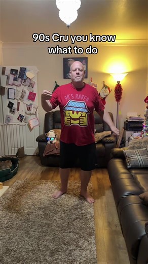 QBass - Dancin' People - A 90s Classic