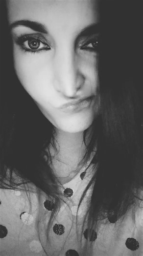 minnie_black_and_white na TikTok