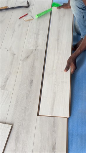 LAMINATE FLOORING INSTALLATION 👷‍♂️… #isolahd_decorations 📍No 3 ishaga road after total filling station, mabo junction, IDI-ARABA/LUTH ROAD, Surulere Lagos. 📧 isolahddecoration@gmail.com 📞 09157262686 #laminateflooring #installation #menatwork | Isolahd decorations global concept