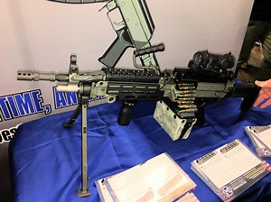 Midwest Industries MI M-LOK Tactical Handguard/Rail System for FN M249 LMG/SAW! (Video!)