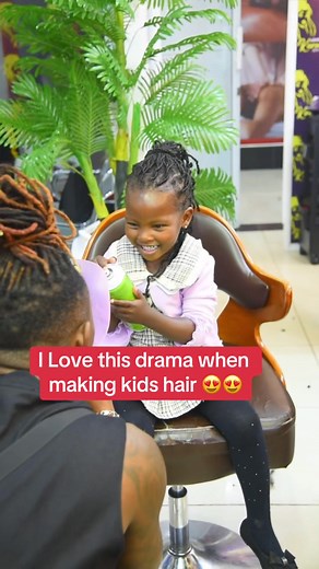 Every woman deserves this protective hairstyle Advantages of temporary or artificial dreadlocks extensions They will help you restore youf broken or damaged hairline They strengthen your hair to grow They have low maintenance They are water by friendly They give your a break of 9months and easy to Undo and comb back your hair even grown longer and healthier For your appointment call on 0741196164 16.2K 144 #lockedbykareem #dreadlocks #dreadstyles #locstyles #womenlocstyles #menlocstyles #protect