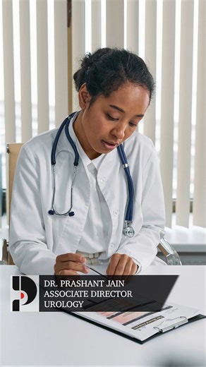 Kidney cysts are more common than you think! But how are they diagnosed? 🤔 In this video, Dr. Prashant Jain, Associate Director – Urology, explains the process of identifying and diagnosing kidney cysts to ensure timely treatment and care. 👨‍⚕️ Watch now to understand the importance of early diagnosis and protect your kidney health! 📞 Book your consultation today: 84 84 84 84 17 #PSRIHospital #KidneyHealth #UrologyCare #KidneyCysts #HealthyKidneys #Delhi #PSRI #Diagnosis | PSRI Hospital