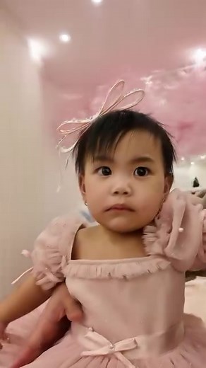 CNN Philippines 💖 | Connh Cruz