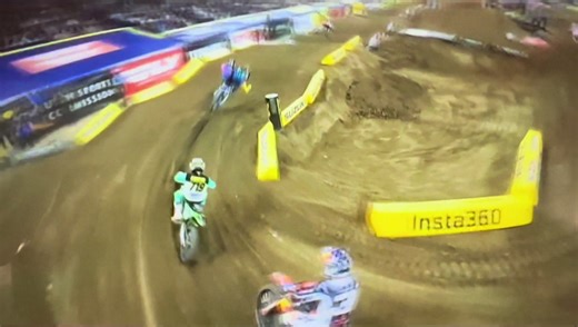 Lappers Cause Chaos in Indy Supercross