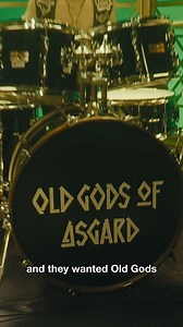 Sound is one of the key components in creating an atmospheric horror game. We've done a lot of work in making audio and music sound just right in Alan Wake 2, including inviting back some old friends. For a look behind the scenes, go here: https://youtu.be/gbtzsJKW9Xg 🔦 #AlanWake | Alan Wake