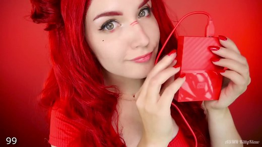 #asmr #asmrtiktoks #kittyklaw #licking