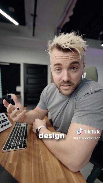 With ONE button press you can instantly create vertical-oriented content from a horizontal stream