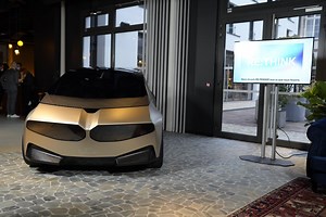 Another look at the 100% Recyclable BMW i Vision Circular