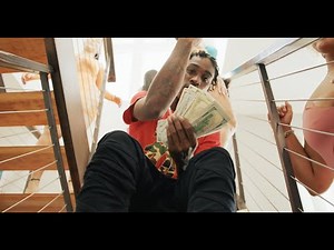 Mac Critter & Gucci Mane - Dawg [Official Music Video]