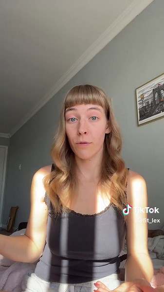 #bingeedrecovery #bingeeatingrecoverytip #bingeeatingcoach #bingeeatingchallenge #howtostopbinging