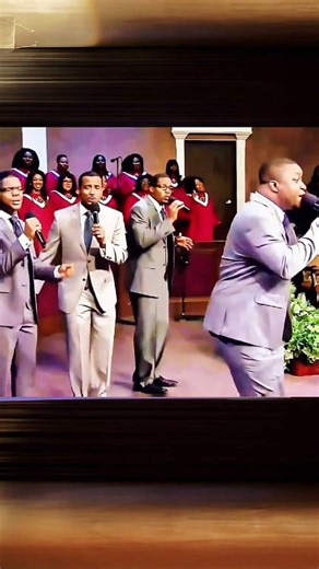 ✝️Souled Out sings I'm On My Journey, lead by Bro. John Tate #gospelmusic #church | Luader Smith