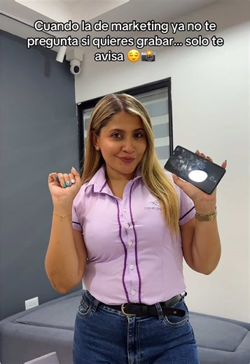 El momento exacto en el que ya no hay escapatoria 😂 Digan lo que digan… el contenido no espera 🔥📲 #M#MarketingM#MarketingDigitalS#SocialMediaLifeC#CommunityManagerTrabajoEnRedes