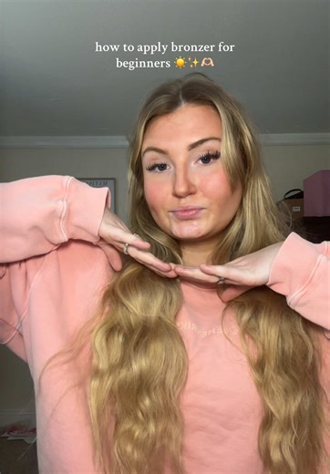Beginner's Guide to Applying Bronzer Effectively
