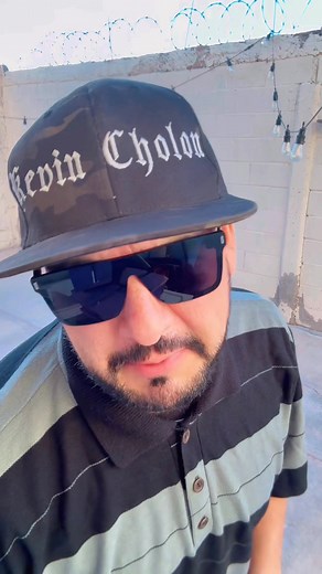 😎🤣🤣🤣😎 #reelsvideo #COMEDIA #risas #viral #hombres #cholos | Carolino Show