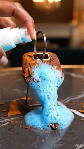 Cleaning a rusty premium key