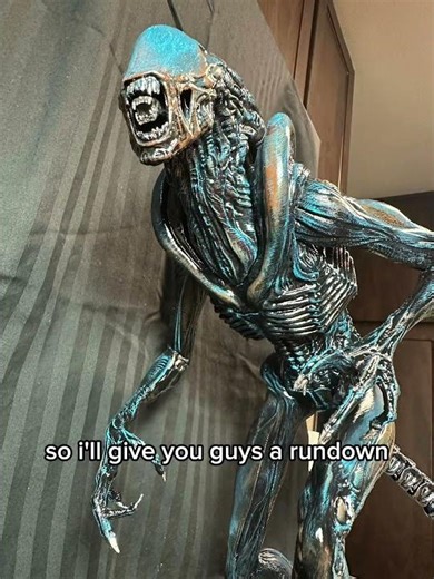 Arcade-style Dog Alien Statue #3dprinted #airbrush