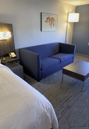 Exploring Unique Seating Arrangements